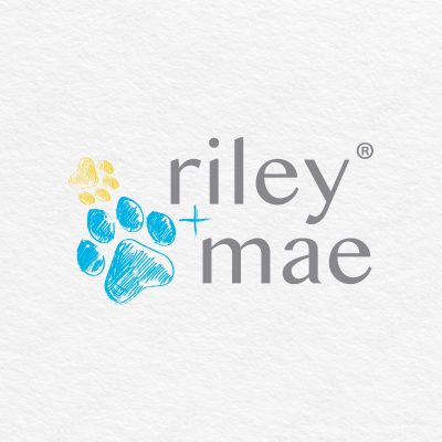 logo design riley mae website logo